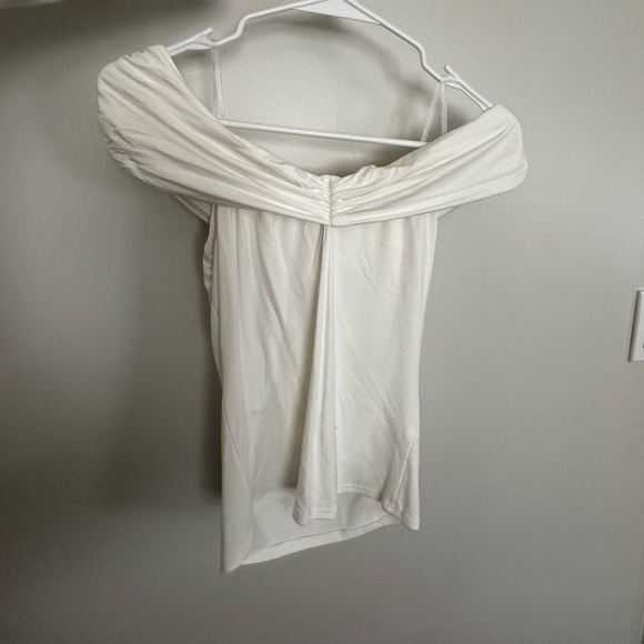 Off the Shoulder top - Picture 2 of 2